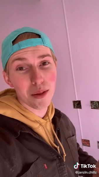 FRP installation has commenced! #renovation #frp #entrepreneur #donuts #chillz #smallbusiness