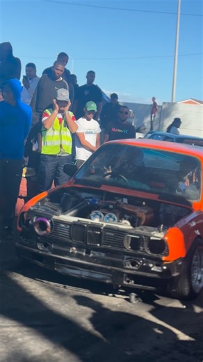 SpinSation on Instagram: "D&S🧡#capetown #capetownsouthafrica #spinning #viral #reels #e30"