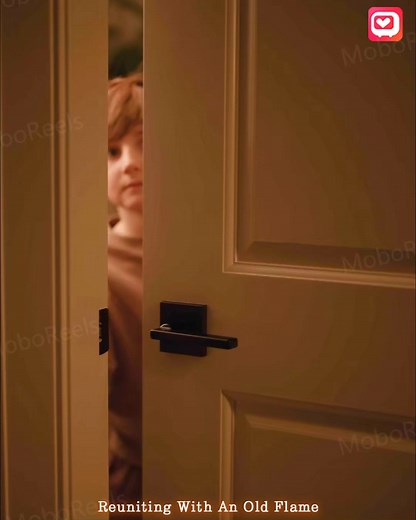 Click the link to watch the full plot. https://eng.moboreels.com/CkwIY/84856 #fyp #drama #teleplay #movies #films #shortdrama #shortfilms #newyork #losangeles #MoboReels | Annie Brugger | Facebook