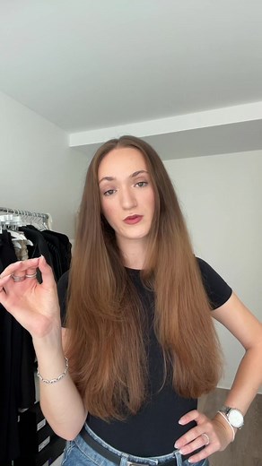 La wishlist de la rentrée est lààà PS: c’est mon dernier TikTok avec mes anciens cheveux et du coup je regrette ma nouvelle coupe 😩 #wishlist #officeoutfit #backtowork #luxurywishlist #autumnaesthetic @SAINT LAURENT @CELINE @Louis Vuitton @apple