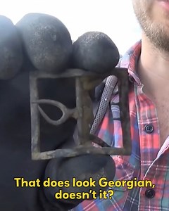 Discovering An Old Muddy Lamp And A Pretty Shoe Buckle! | Craft Pop Max