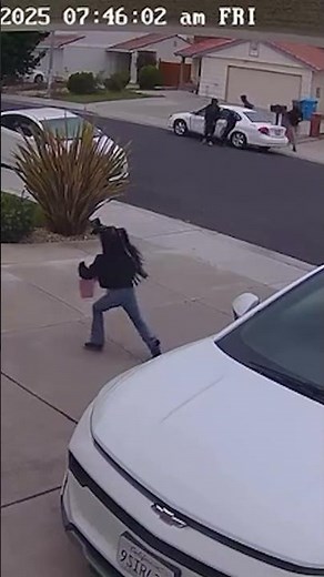 Quick-thinking young girl thwarts armed home invasion gang