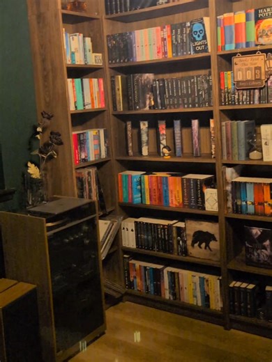 Creating a Cozy Reading Nook at Home