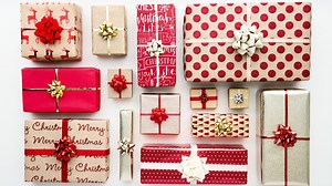 Want to make sure Christmas gifts to arrive on time? Essentials dates to know from USPS