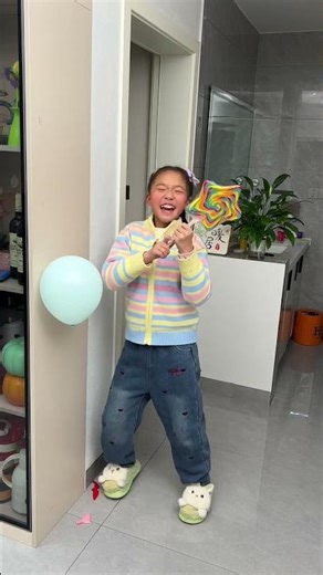 اختنقت الإلهام بالهواء لكنها لم تحصل على الهدية!