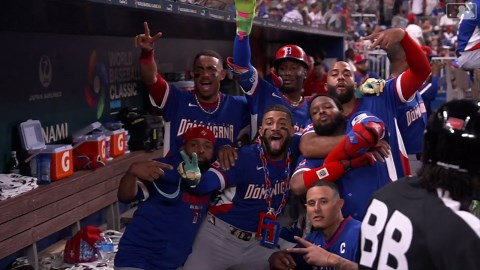 Fernando Tatis Jr. drills a three-run homer