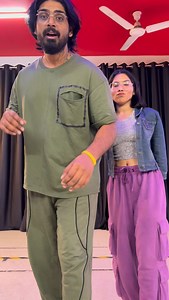 Hello everyone! ❤️ Now here we present easy, emotional and blessing-filled dance steps for Mummy & Papa, dedicated to our lovely Bride and Groom 💍✨ On the heart-touching song ‘Rabb Rakha’ — a perfect blessing, a perfect wish, and a perfect moment. This performance is all about love, prayers and happiness… Because parents don’t just bless with words — they bless with their smiles, their presence and their graceful steps 💖 Save this choreography for your wedding and let Mummy–Papa create the mos