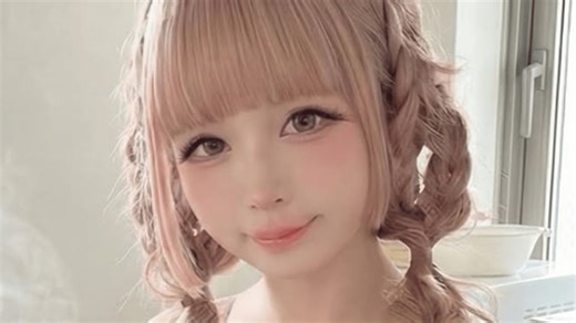 ネットで話題“リアル美少女お父さん”谷琢磨(48)娘2人とのプリンセスごっこを披露「お姫様が3人！」「こんなパパ最高すぎる！」などの反響 - ABEMAエンタメ - 話題のSNS (ニュース) | 無料動画・見逃し配信を見るなら | ABEMA