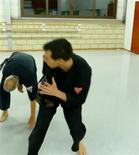 72K views · 3.9K reactions | Learn Self Defense on Reels | Facebook