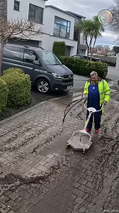 329K views · 4.6K reactions | Extreme Block Paving Makeover #cleaning #pressurewashing #powercleaning #deepcleaning | Mr. Jet Washing | Facebook