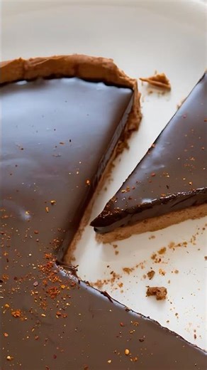 Chocolate Caramel Tart with Espelette Pepper ⭐ #Chocolate #CaramelTart #EspelettePepper