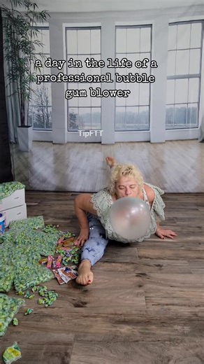 A Day in the Life of a Professional Bubble Gum Blower