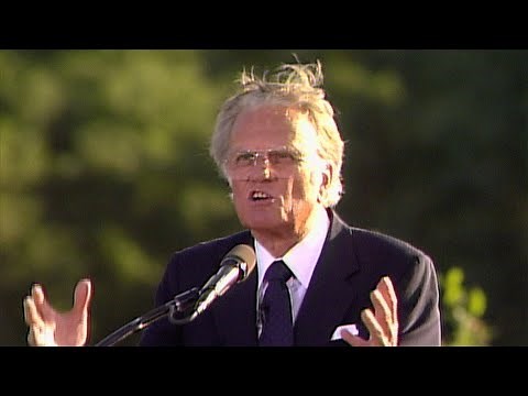 John 3:16 | Billy Graham Classic Sermon