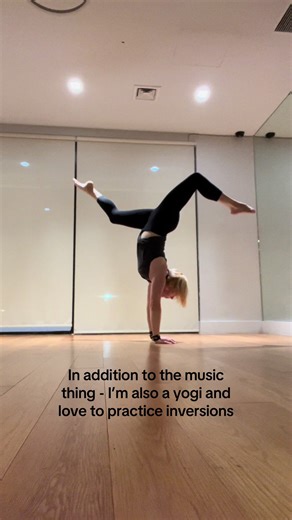 In addition to the #music thing, I’m also a #yogi 🧘🏼 #yogagirl #handstand