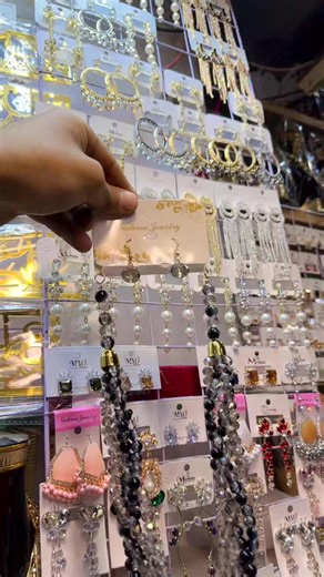 Sunny Jeweler: Unfreeze Your Account Now