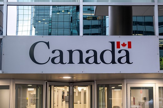 StatsCan is hiring for 32,000 jobs across Canada that pay pretty well | Daily Hive | National