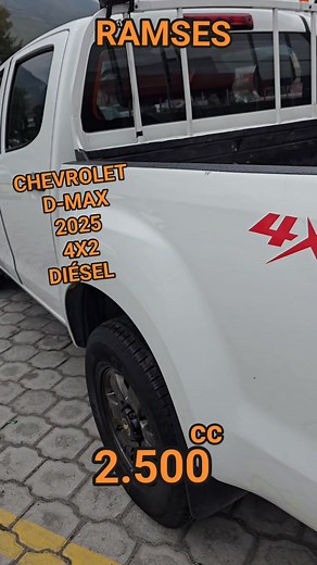 D-Max 2025: Potencia Diésel 2.5L, 4x2. ¡Rendimiento y Durabilidad Garantizados! Más información 099-187-0230 #DMax2025 #IsuzuDMax #DMax #Isuzu #DieselPower #VentaDeCarros #CarrosEnVenta #SeVende #Oportunidad #Estrena2025 #PotenciaDiesel #DMaxDiesel #4x2 #2500cc #PickUp #camionetaisuzu | Urgentito Ramses