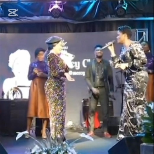 This lady wanted to challenge MERCY CHINWO, but her first take alone let her know say the owner of the song dey on ground 😂😂😂 | BILLY SAX MUZIK