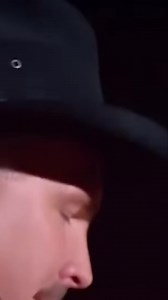 375 reactions · 5 comments | Garth Brooks' UNFORGETTABLE Crowd...