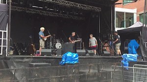 With the predicted forecast to improve early this evening, the Atlantic Nationals (https://www.facebook.com/groups/146097062128741/about/) downtown street party will be going ahead as planned. Music begins at 6 pm with Ivan Daigle, Izabelle and Chilliwack (Chilliwack Band Official Page) We’ll see you there! ———————————— La météo s’annonce plus belle ce soir, donc le spectacle sur la rue Main, présentée par Atlantic Nationals, aura lieu comme prévu dès 18 h, mettant en vedette Ivan Daigle, Izabel