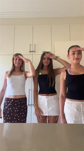getaloadofthesegirls (@getaloadofthesegirls)’s videos with original sound - getaloadofthesegirls