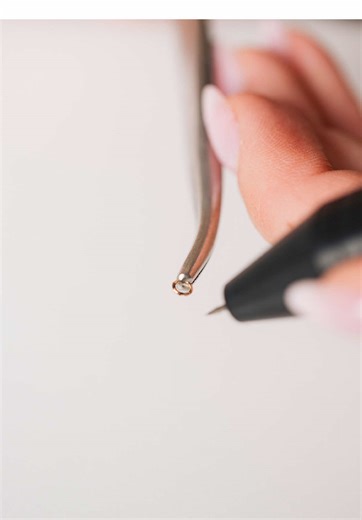 What’s stopping you from adding a service that brings in more income, in less time? Everlinx isn’t just a product — it’s a step-by-step guide to starting your own permanent jewelry business. ✨ Professional training ✨ Ongoing support ✨ Tools that actually help you sell Whether you’re behind the nail table or starting fresh, Everlinx gives you the structure, confidence, and community to turn effort into income. You don’t need experience. You don’t need a big following. You just need the right supp