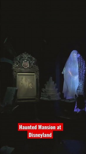 THE BRIDE & HATBOX GHOST in Haunted Mansion at Disneyland Park