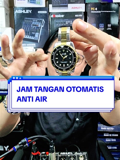 Buat kalian para cowok yang suka banget sama style, dengerin nih! ⌚ Aku mau rekomendasiin jam tangan otomatis Aiyishi yang keren abis. Yang paling penting, jam ini udah anti air, jadi nggak perlu khawatir kena cipratan air 💧. Harganya juga bersahabat banget di kantong, pas buat nambah koleksi jam kalian. Cocok banget buat dipake sehari-hari atau buat acara penting. Buruan deh cobain, dijamin bikin tampilan makin kece! ✨ #Aiyishi #JamTanganPria #FashionPria #jamotomatis #AntiAir