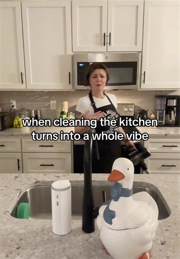 Something about cleaning the kitchen and blasting 90s country queens cures the soul