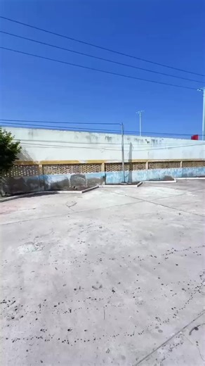 ‎🇻🇪 Naviarca y STQ se suman a la recuperación del CNP: ¡El gremio periodístico renace en Sucre! ‎ ‎Como parte de las acciones impulsadas por las nuevas generaciones de periodistas en el estado Sucre, este jueves 26 de febrero se llevó a cabo una jornada de limpieza y desmalezamiento en la sede del Colegio Nacional de Periodistas (CNP), seccional Sucre, con el apoyo fundamental de la empresa Naviarca y la Fundación Sucre Te Quiero (STQ). ‎ ‎Esta iniciativa, que comenzó a gestarse desde mediados