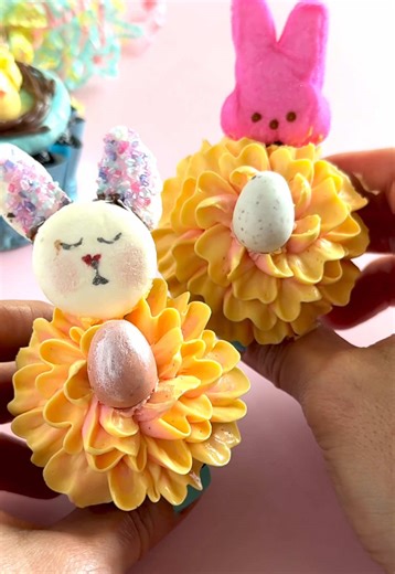 Floral Easter Bunny Cupcakes: A Delightful Baking Guide