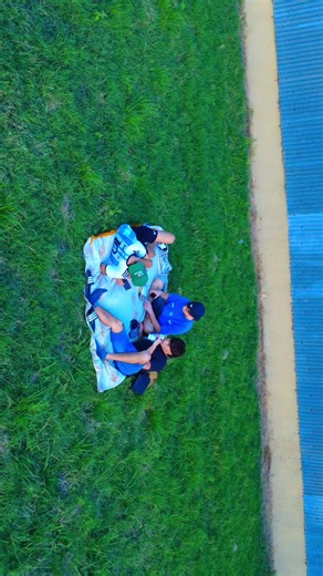 Videos de DRONFL (@dronfl247) con “Lo Que Soy - C.R.O”