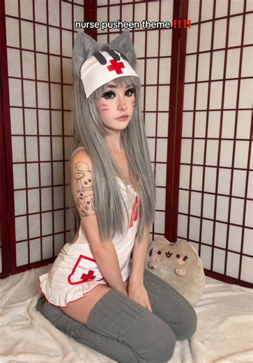 omg somebody catch my reference rn I feel crazy #nursepusheen #pusheencosplay