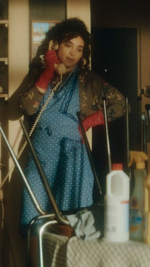 Camélia Jordana | " il arrêta les …rabes en 732 ". Mouna, sa maîtresse et sa mère, Amel, après une étrange vision, suite à un cours d’histoire pas comme les... | Instagram