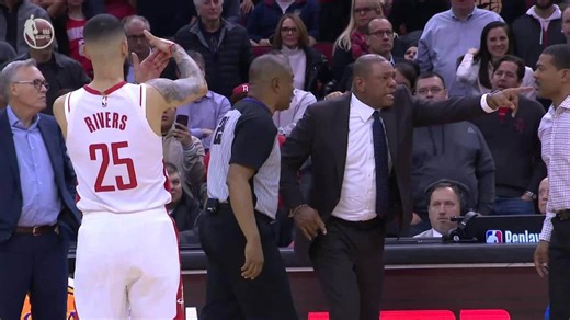 Wild finish in Houston as Austin Rivers eggs on Doc Rivers' ejection