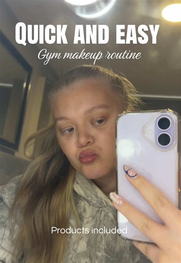Quick and easy gym makeup look - perfect for when you want to feel put-together for your workout! Minimal products, simple application, and ready in minutes.🤭 #gymmakeup #fitnesslook #workoutstyle #gymglam #makeuproutine