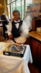 La meilleure crêpe Suzette monde 🥞🔥 si tu veux tester cette expérience, c’est au @restaurantletrainbleu que ça se passe ✨ pour plus d’adresse, comme ça, tu hésite pas à t’abonner et à me suivre ✨ #restaurantd#adressea##letrainbleua#garedelyono#bonneadresse #crepes #crepesuzette #gourmandise #crepe #chandeleur #orange Team, beurre salé ou beurre doux ? | hugo.desserts