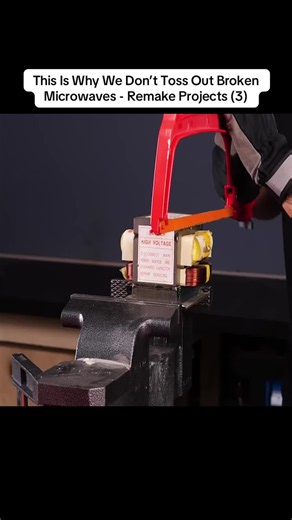 This Is Why We Don’t Toss Out Broken Microwaves — Easy Remake Projects