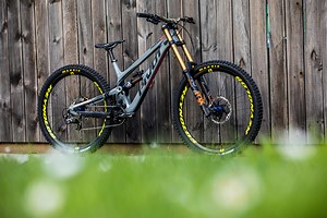 Pivot Phoenix 29 with 190mm of travel
