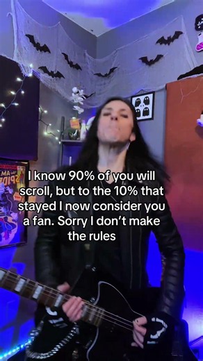 I know 90% of you will scroll but to the 10% that stayed
