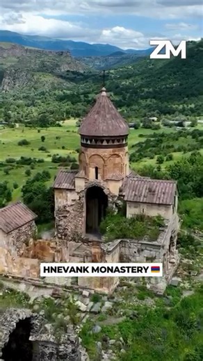 🇦🇲 Hnevank Monastery: A Hidden Treasure in Armenia 🇦🇲 With The New Day Comes New Strength And New Thoughts. 🇦🇲THE ART TEAM🇦🇲 Wishes You All A Blissful Day💝 Բարի լույս եւ Աստված պահապան բոլորիս 💝 #TeamArt #TheArtTeam #ArtArmeniCook #TheArtSince2010 #Armenia THE ART OF ARMENIAN & MIDDLE EASTERN COOKING Tucked into the scenic hills in the Kurtan village in Armenia’s Lori region, Hnevank (Հնեվանք), meaning “Old Monastery,” is a remarkable Armenian Apostolic monastic complex dating back to 