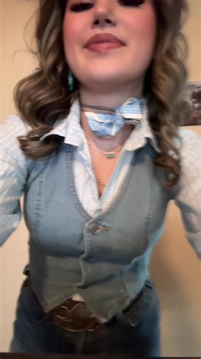 Embrace Vintage: Western Fashion Styles for Winter