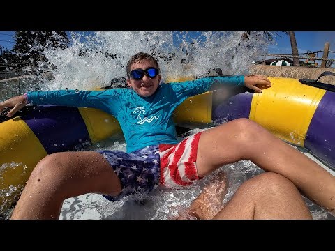 Our Final Weekend of Summer at the Waterpark