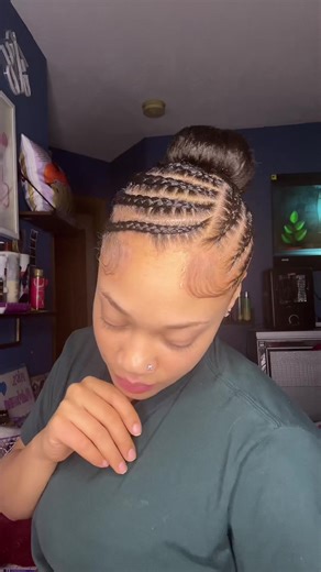 Cómo hacer un peinado de moño de calcetín