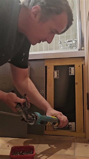Easy access panel for tiled bath panels #diy #plumbing #fyp #tiles #bathroom