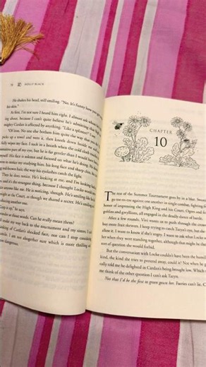 The Cruel Prince by Holly Black | anniebooktalk #booktok #books #niche #ebookpromotion