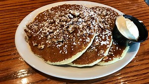 Original Pancake House stacks up as satisfying breakfast spot