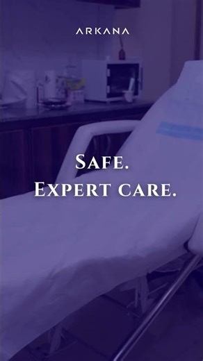 Dr. Sana Waqar performs professional treatments with Arkana