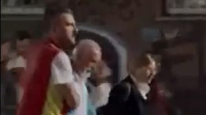 Video / Dini Merlinu pozlilo na Baščaršiji: Izgledao je jako loše, jedva je hodao