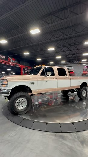 KING OF CARS & TRUCKS INC. | 🔥🔥🔥🔥 We get a lot of requests for CCLB 350 Sticks so here she is O AND ITS A SUPER HOT COLOR COMBO 🔥 1996 Ford F350 XLT CCLB 4x4 7.3L... | Instagram